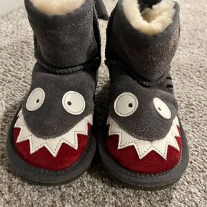UGG Kids Gray and Red Shark Boots